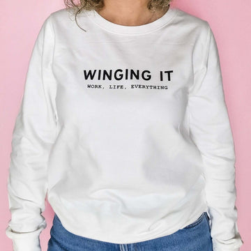 Effortlessly Stylish: Winging It Slogan Sweatshirt - Trendy & Comfortable Casual Wear